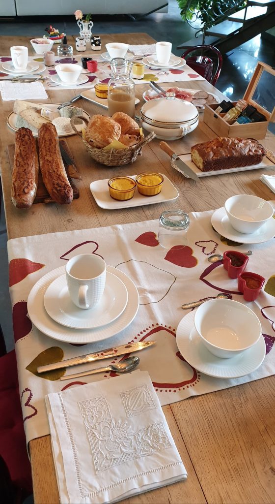 Petit déjeuner chambres d'hôtes de la Métairie